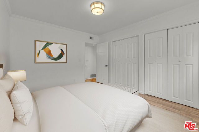 15457 Moorpark Street 3, Sherman Oaks, CA 91403