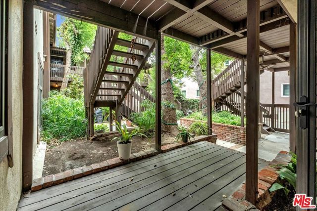 15457 Moorpark Street 3, Sherman Oaks, CA 91403