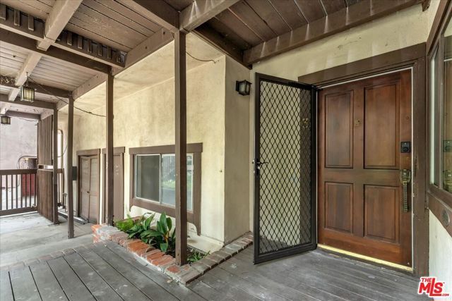 15457 Moorpark Street 3, Sherman Oaks, CA 91403