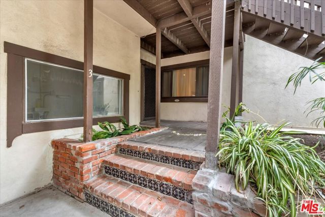 15457 Moorpark Street 3, Sherman Oaks, CA 91403