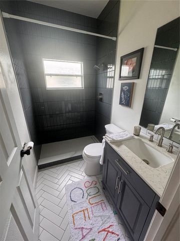 1322 EMERALD HILL WAY, Valrico, FL 33594