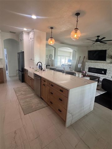 1322 EMERALD HILL WAY, Valrico, FL 33594