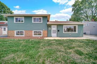7949 Jackson Avenue, Munster, IN 46321