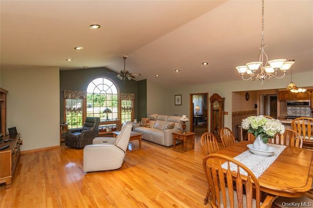 31 Bendlin Lane, Howells, NY 10932