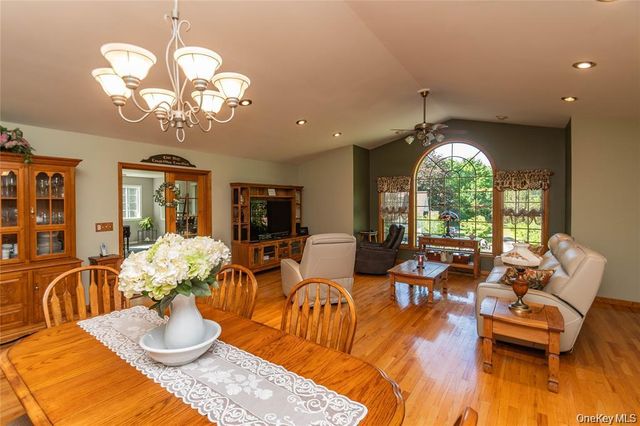 31 Bendlin Lane, Howells, NY 10932