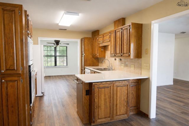 2811 CROMWELL AVENUE, Wichita Falls, TX 76309