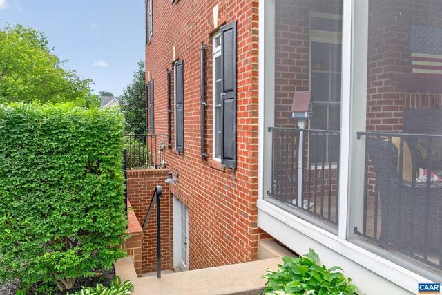 1739 OLD TRAIL DR, Crozet, VA 22932