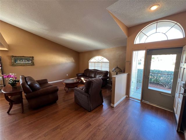 11418 GLENMONT DRIVE, Tampa, FL 33635