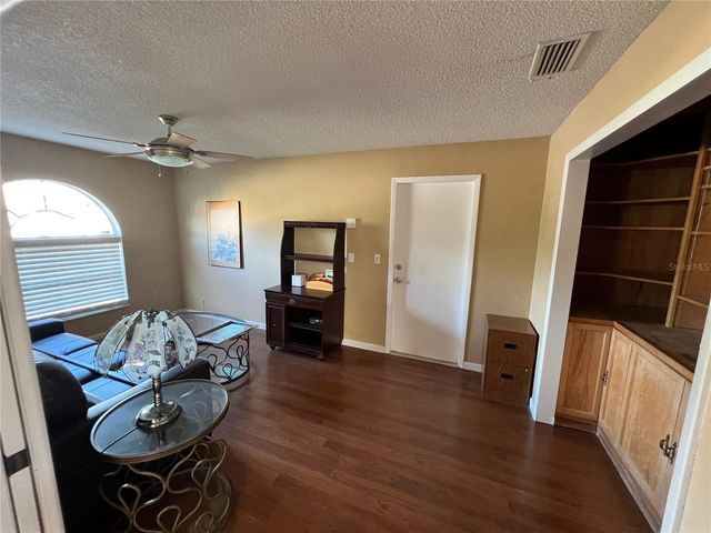 11418 GLENMONT DRIVE, Tampa, FL 33635