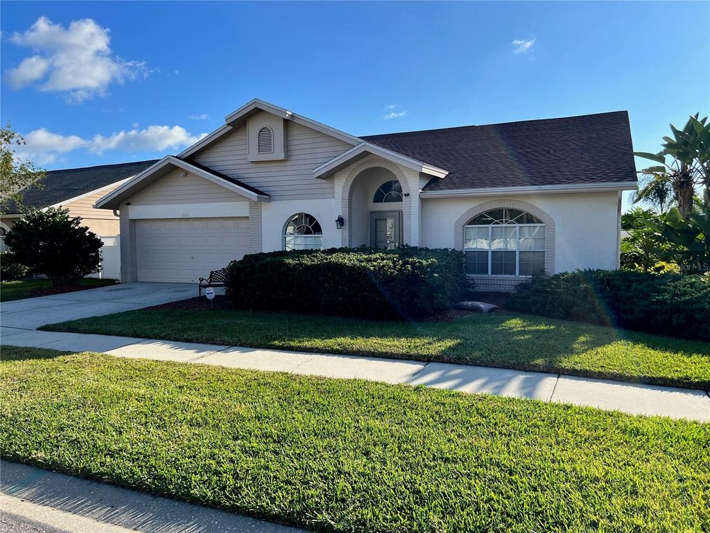 Image 1 of property listing at 11418 GLENMONT DRIVE, Tampa, FL 33635