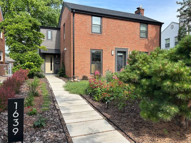1639 N 77th Court, Elmwood Park, IL 60707