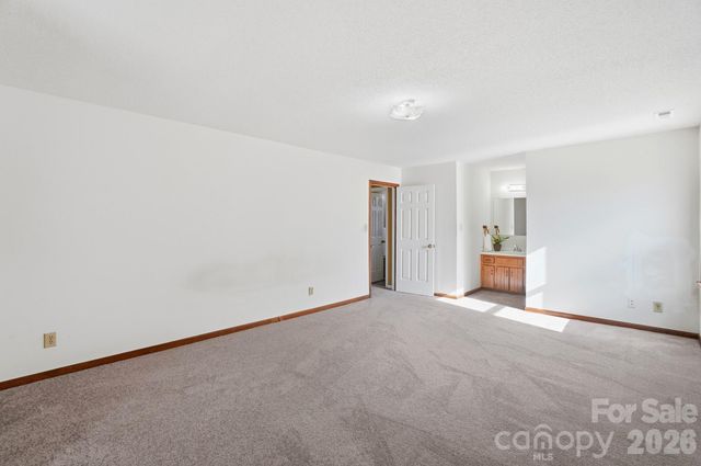 1400 Neal Hawkins Road, Gastonia, NC 28056