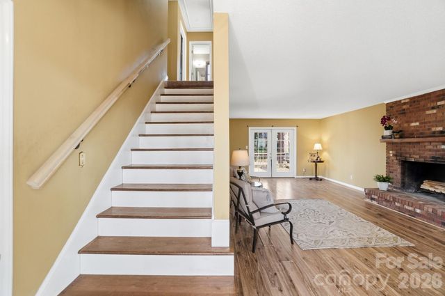 1400 Neal Hawkins Road, Gastonia, NC 28056