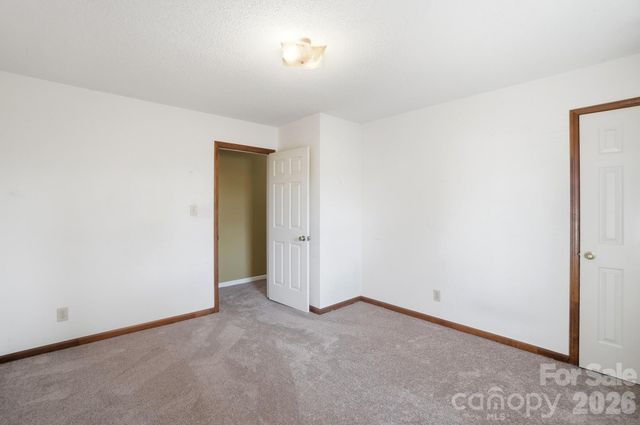 1400 Neal Hawkins Road, Gastonia, NC 28056