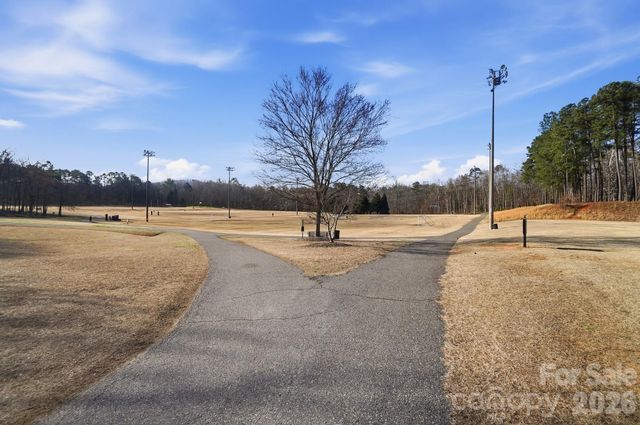 1400 Neal Hawkins Road, Gastonia, NC 28056