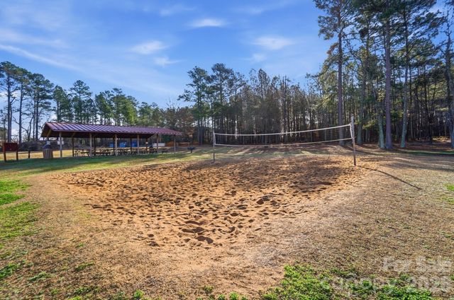 1400 Neal Hawkins Road, Gastonia, NC 28056