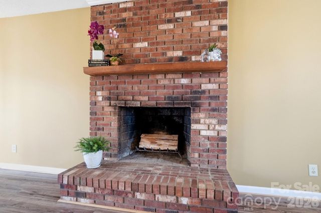 1400 Neal Hawkins Road, Gastonia, NC 28056