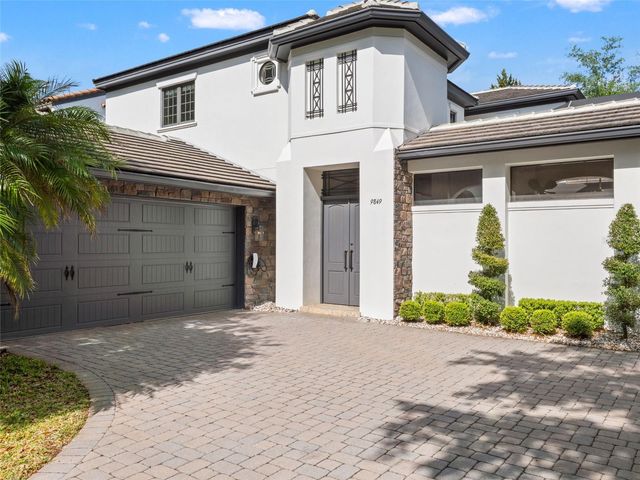 9849 COVENT GARDEN DRIVE, Orlando, FL 32827