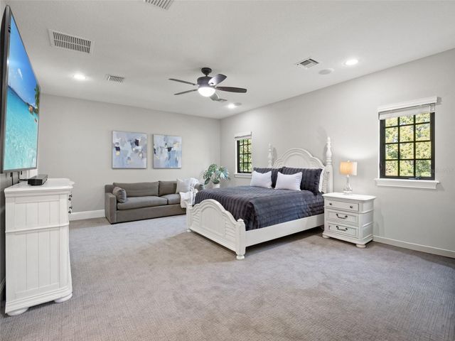 9849 COVENT GARDEN DRIVE, Orlando, FL 32827