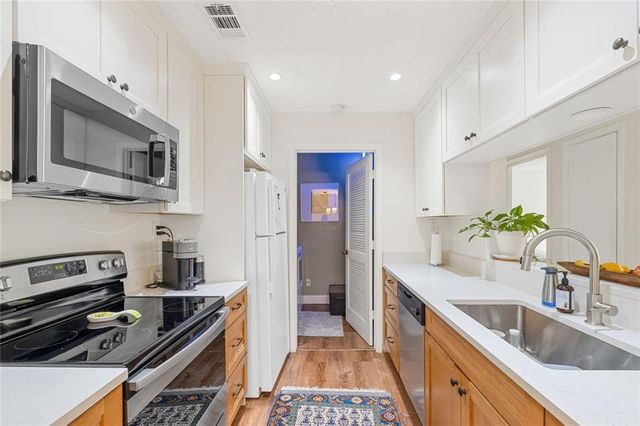 414 Tuxworth Circle, Decatur, GA 30033