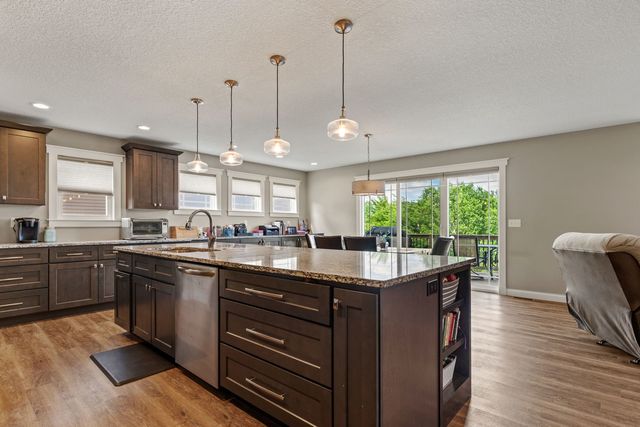 6131 Lillie Avenue, Davenport, IA 52806