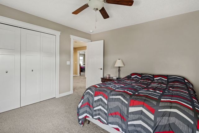6131 Lillie Avenue, Davenport, IA 52806