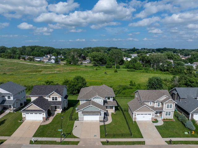 6131 Lillie Avenue, Davenport, IA 52806