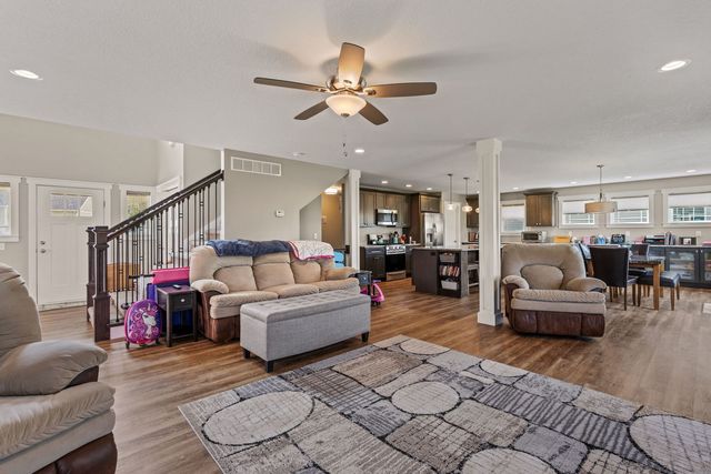 6131 Lillie Avenue, Davenport, IA 52806