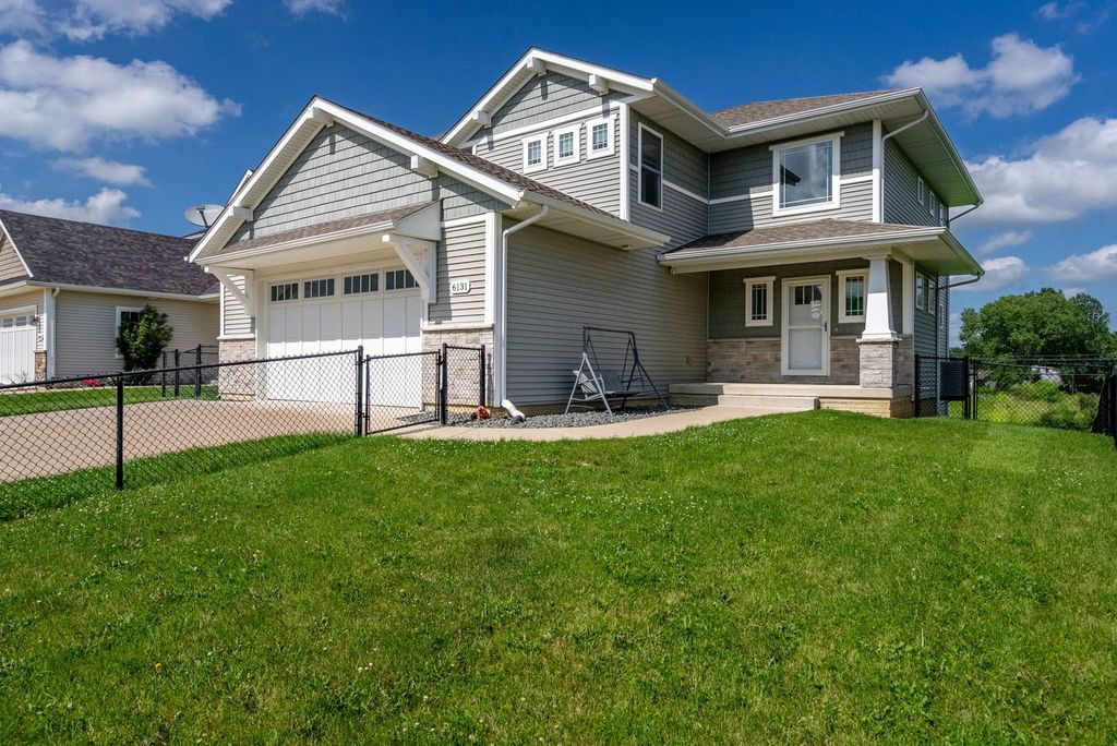6131 Lillie Avenue, Davenport, IA 52806