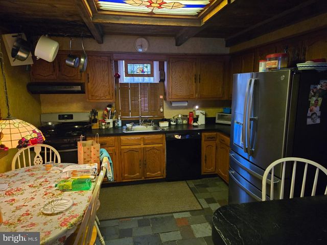 565 HOLLY DR, Franklinville, NJ 08322