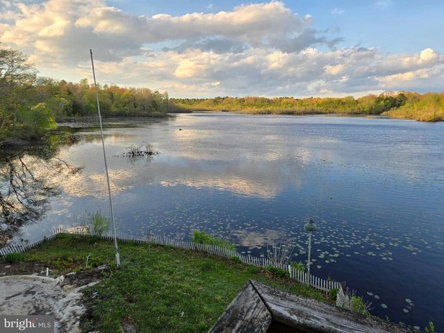 565 HOLLY DR, Franklinville, NJ 08322