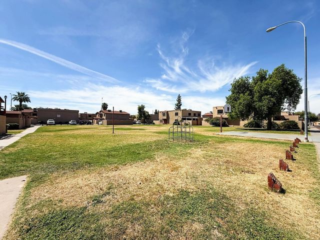 4029 W Mesquite Lane, Phoenix, AZ 85019