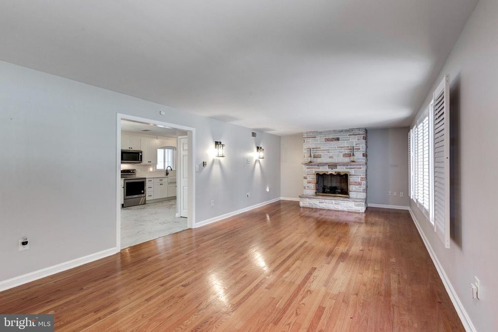 2715 LITTLESTOWN PIKE, Westminster, MD 21158
