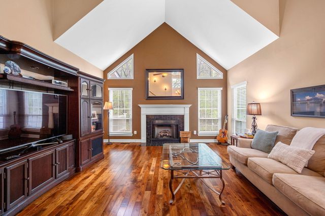 835 Creek Drive, Chattanooga, TN 37415