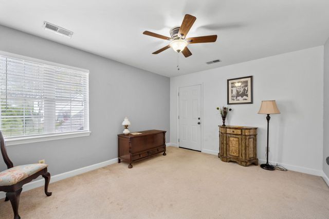 835 Creek Drive, Chattanooga, TN 37415