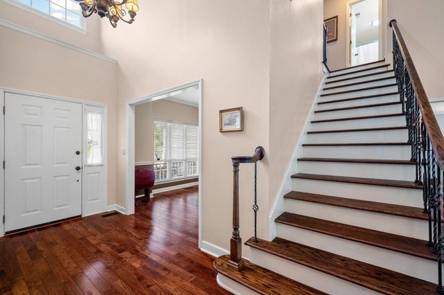 835 Creek Drive, Chattanooga, TN 37415