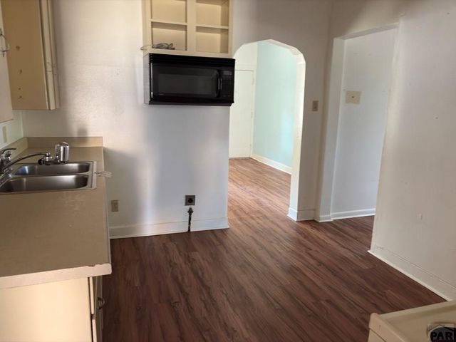 501 Lewis Ave, La Junta, CO 81050