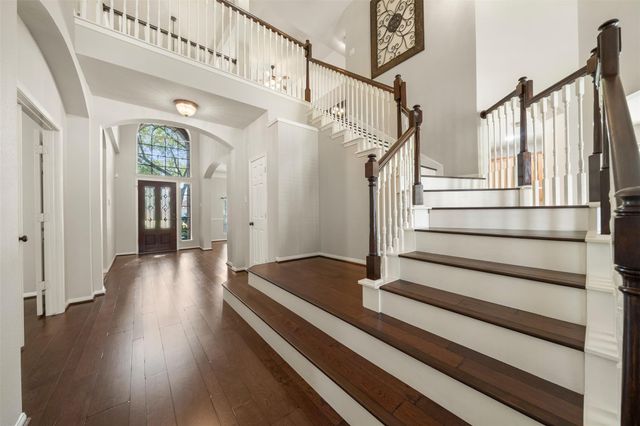 13711 Layton Hills Drive, Cypress, TX 77429
