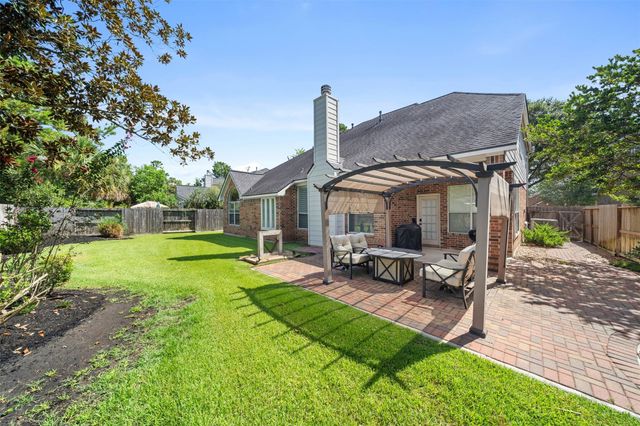 13711 Layton Hills Drive, Cypress, TX 77429