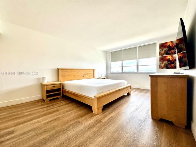 2150 Sans Souci Boulevard A909, North Miami, FL 33181