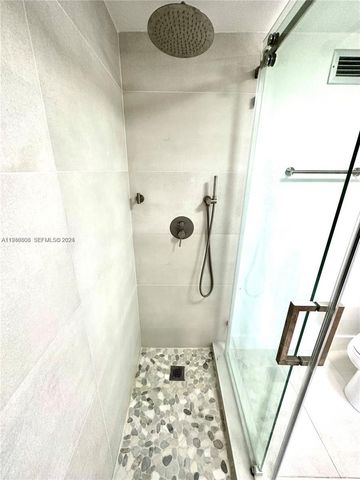 2150 Sans Souci Boulevard A909, North Miami, FL 33181