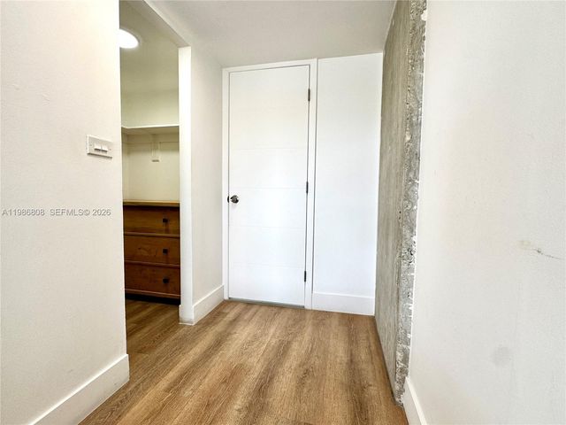 2150 Sans Souci Boulevard A909, North Miami, FL 33181