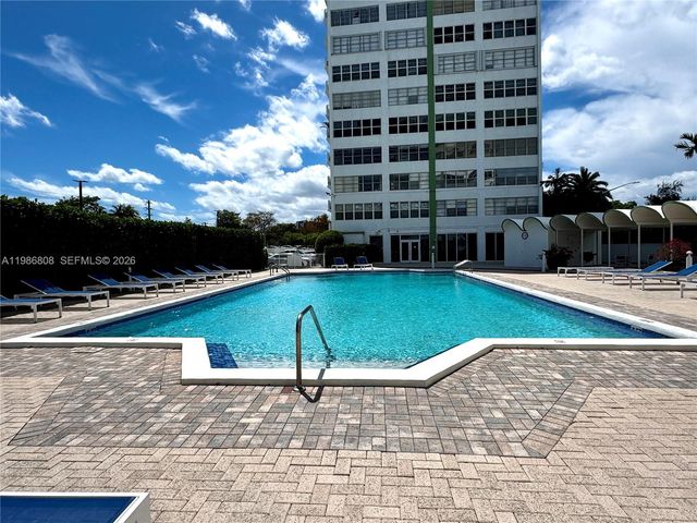 2150 Sans Souci Boulevard A909, North Miami, FL 33181