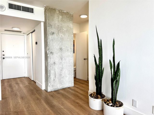 2150 Sans Souci Boulevard A909, North Miami, FL 33181