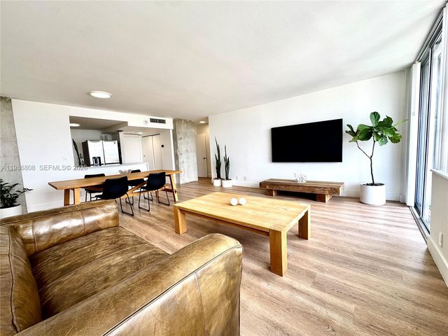 2150 Sans Souci Boulevard A909, North Miami, FL 33181