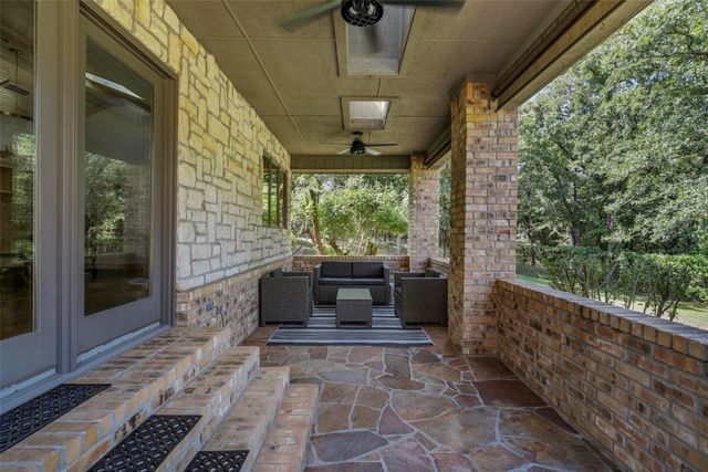 2243 Wood Hollow Road, Denton, TX 76208