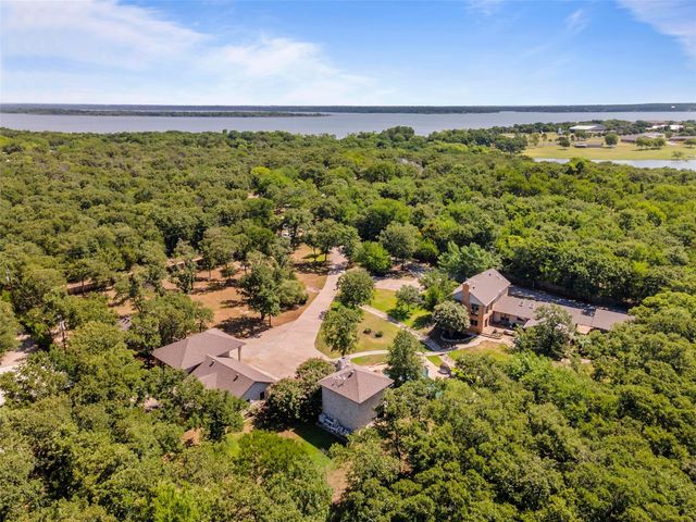 2243 Wood Hollow Road, Denton, TX 76208