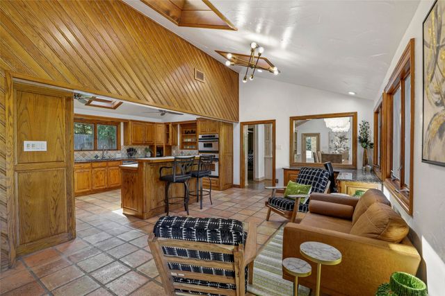 2243 Wood Hollow Road, Denton, TX 76208