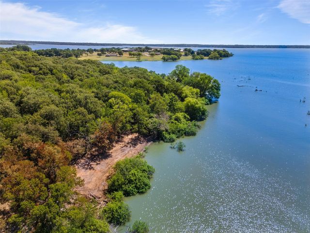 2243 Wood Hollow Road, Denton, TX 76208