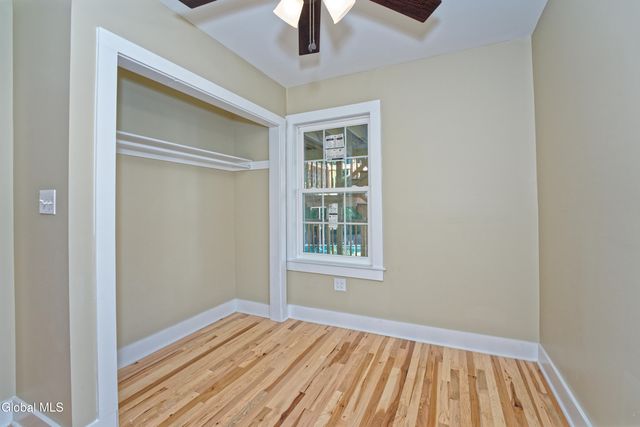 633 Lang Street, Schenectady, NY 12308